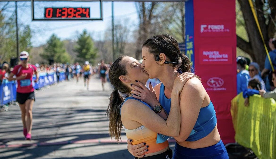 Sports as a couple: when bond rhymes with performance