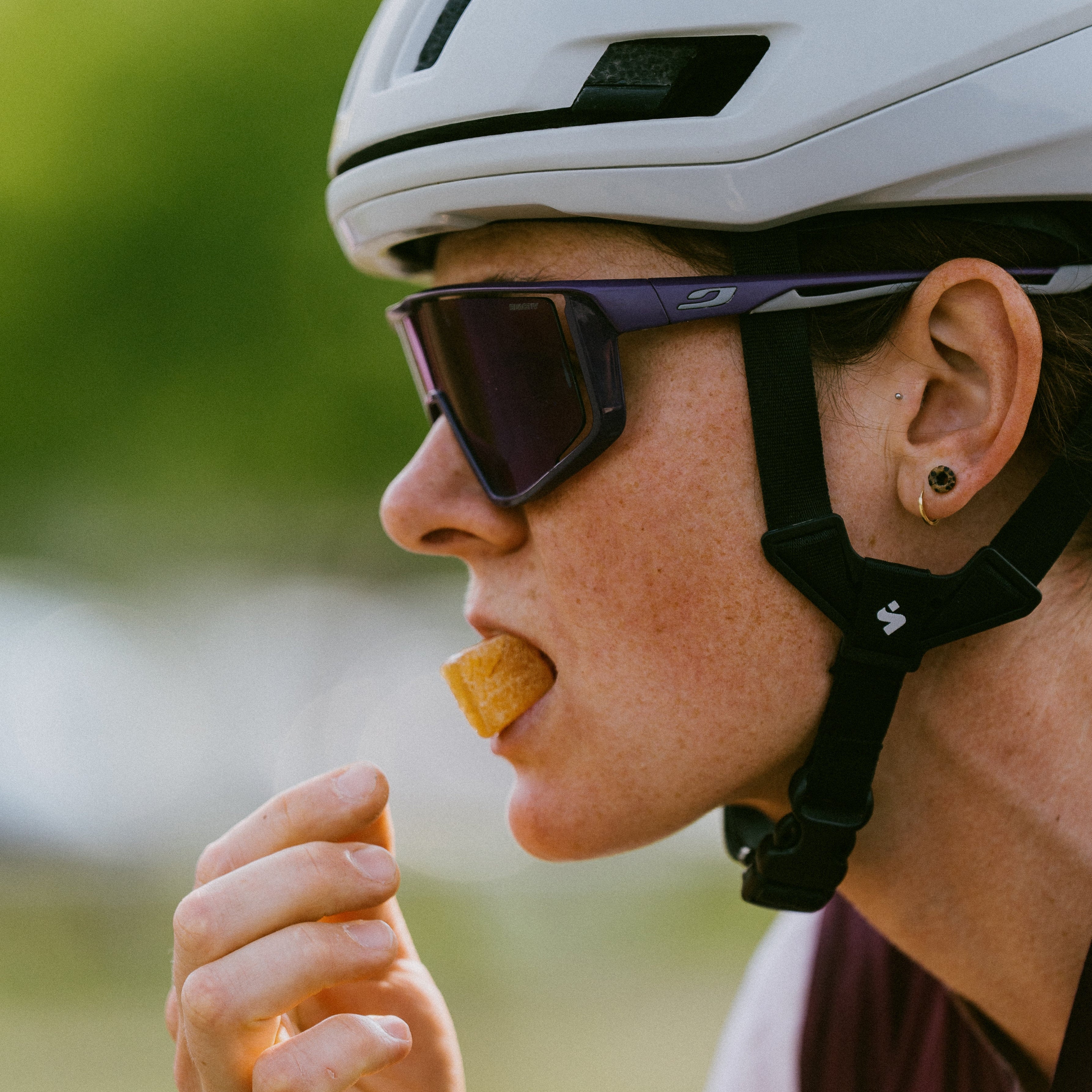 Athlete eating a Krono Chew