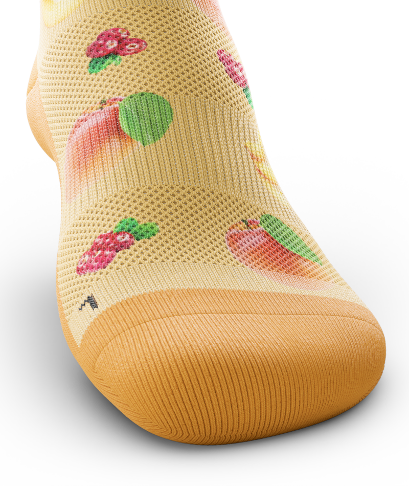 Krono Nutrition socks OUTWAY, light apricot and cranberry, front view